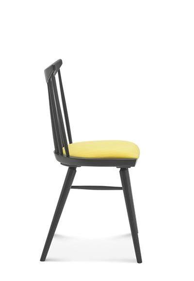 FAMEG Radomsko - nowoczesne czarne krzesło model A0537 z poduszką - widok od boku krzesła